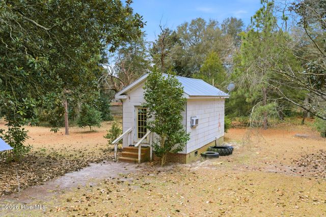 138 W Moore Street, Candor, NC 27229