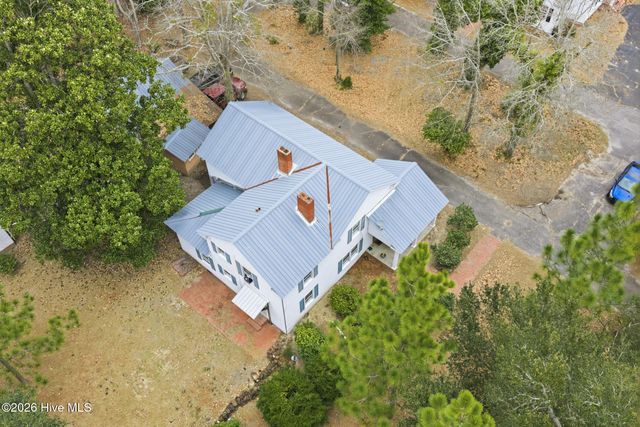 138 W Moore Street, Candor, NC 27229