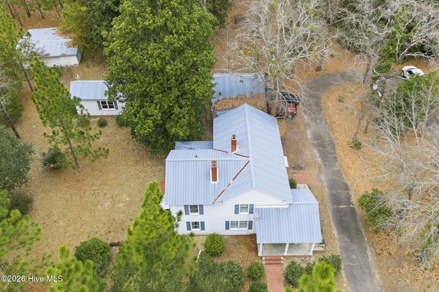 138 W Moore Street, Candor, NC 27229