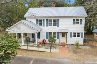 138 W Moore Street, Candor, NC 27229