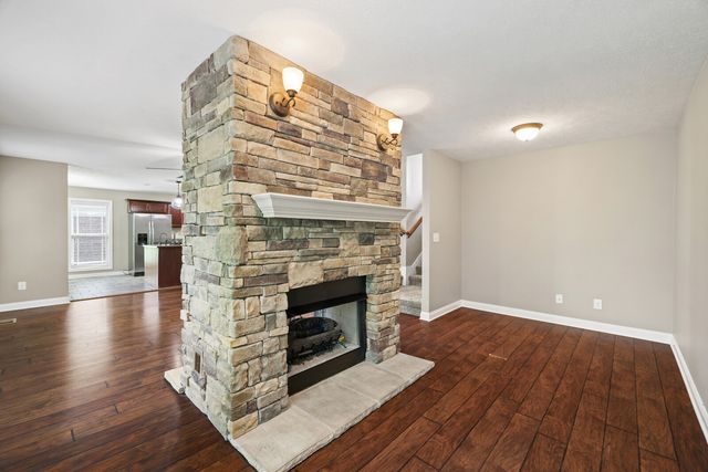 1928 Bell Chase Way, Clarksville, TN 37040