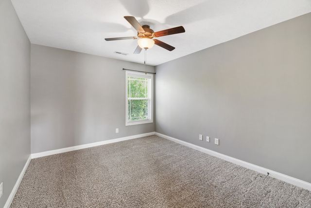 1928 Bell Chase Way, Clarksville, TN 37040