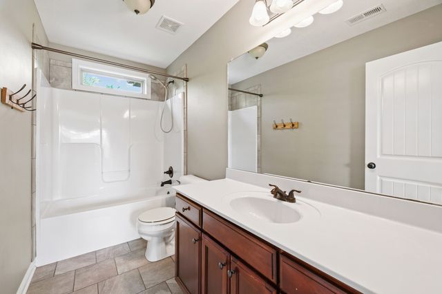 1928 Bell Chase Way, Clarksville, TN 37040