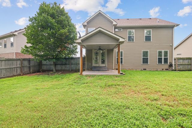 1928 Bell Chase Way, Clarksville, TN 37040