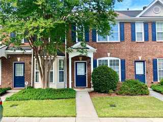1463 Cove Creek Circle, Norcross, GA 30093