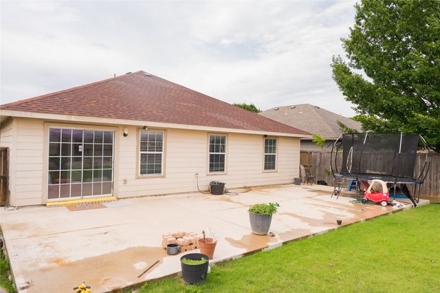 7009 Bountiful Grove Drive, Mckinney, TX 75070