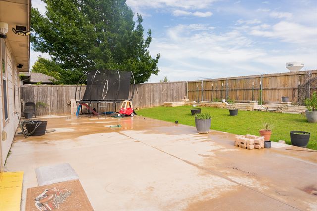 7009 Bountiful Grove Drive, Mckinney, TX 75070
