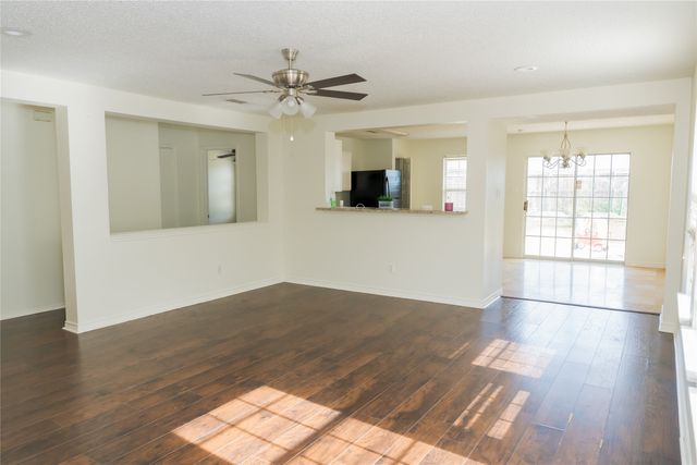 7009 Bountiful Grove Drive, Mckinney, TX 75070