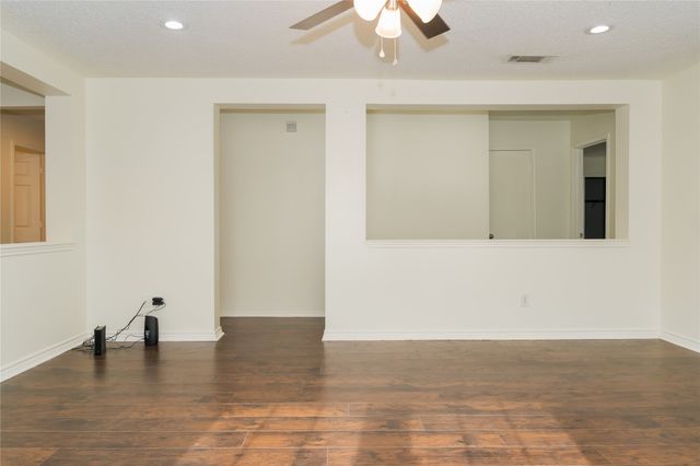 7009 Bountiful Grove Drive, Mckinney, TX 75070