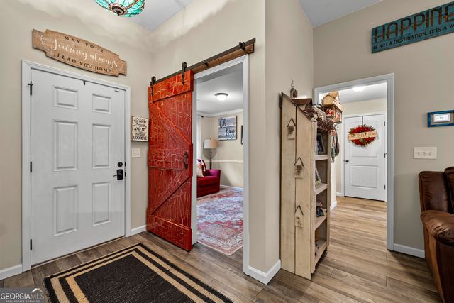 32 Brooks Lake Drive, Newnan, GA 30263