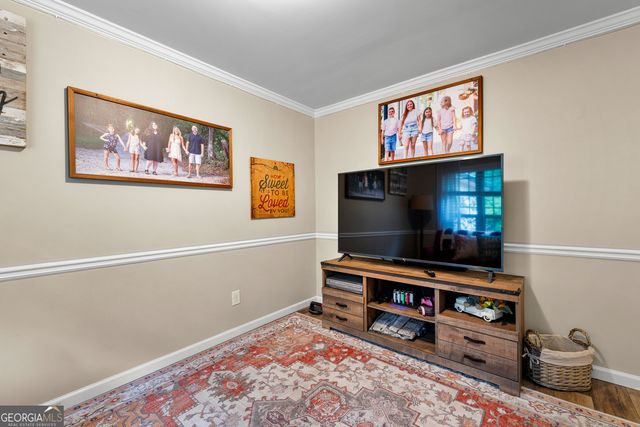 32 Brooks Lake Drive, Newnan, GA 30263