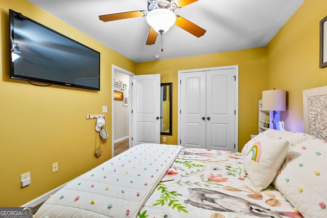 32 Brooks Lake Drive, Newnan, GA 30263