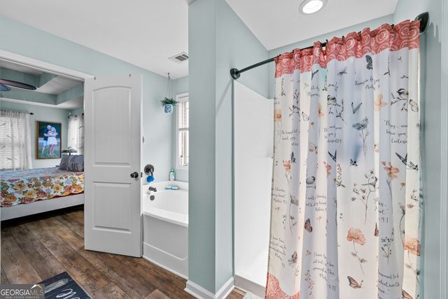 32 Brooks Lake Drive, Newnan, GA 30263