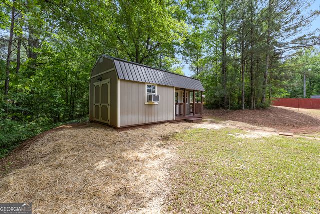 32 Brooks Lake Drive, Newnan, GA 30263