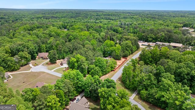 32 Brooks Lake Drive, Newnan, GA 30263