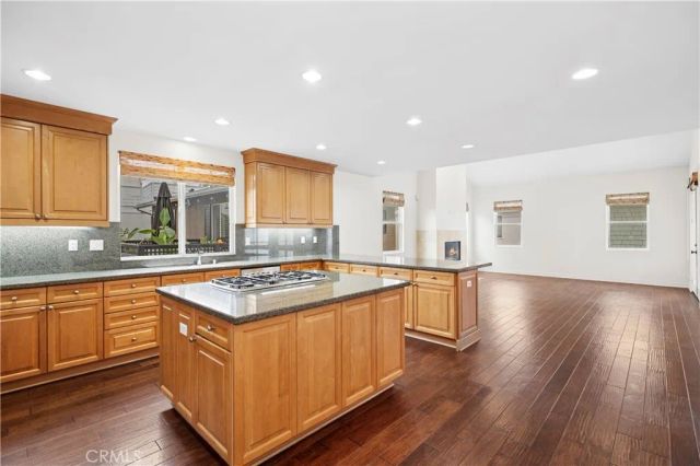 314 Larkspur Avenue, Corona Del Mar, CA 92625