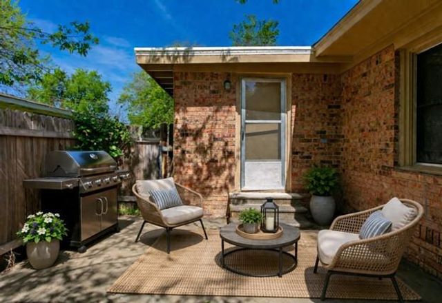 606 Wheelock Street, Hearne, TX 77859