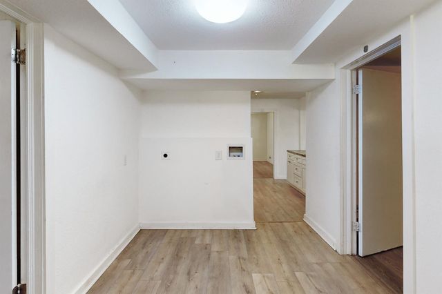 606 Wheelock Street, Hearne, TX 77859