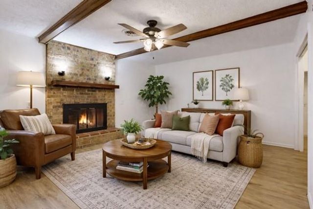 606 Wheelock Street, Hearne, TX 77859