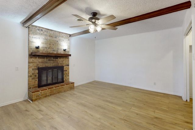 606 Wheelock Street, Hearne, TX 77859