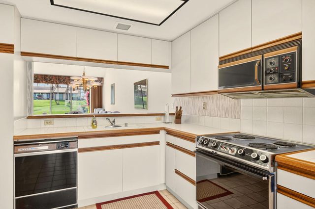 76491 Daffodil Drive, Palm Desert, CA 92211