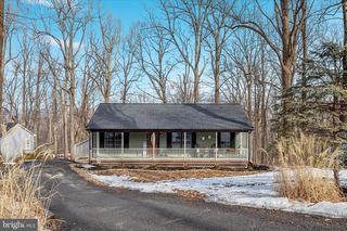 67 POCAHONTAS RD, Front Royal, VA 22630