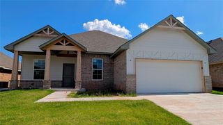 11704 SW 15th Terrace, Yukon, OK 73099