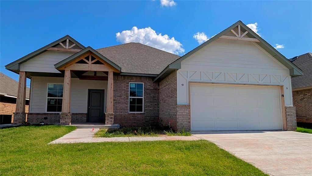 11704 SW 15th Terrace, Yukon, OK 73099