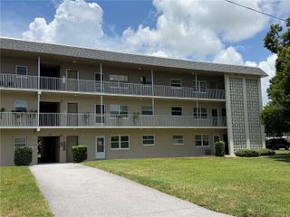 5725 12TH AVENUE N 306D, St Petersburg, FL 33710