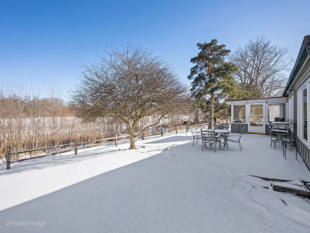 116 Rivershire Lane, Lincolnshire, IL 60069