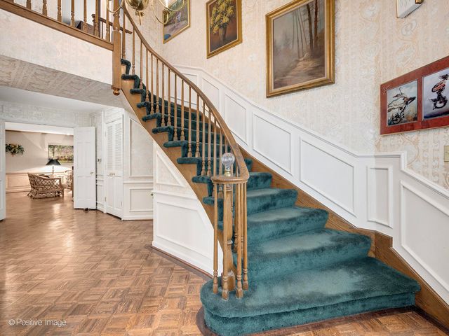 116 Rivershire Lane, Lincolnshire, IL 60069