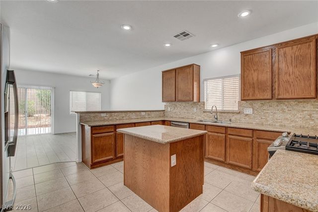 10439 Calypso Cave Street, Las Vegas, NV 89141