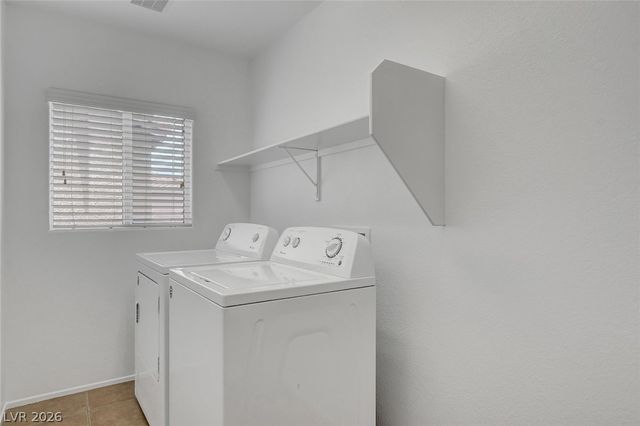 10439 Calypso Cave Street, Las Vegas, NV 89141