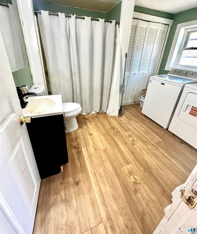 68 Lillibridge Avenue, Voluntown, CT 06384