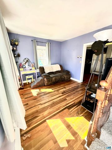 68 Lillibridge Avenue, Voluntown, CT 06384