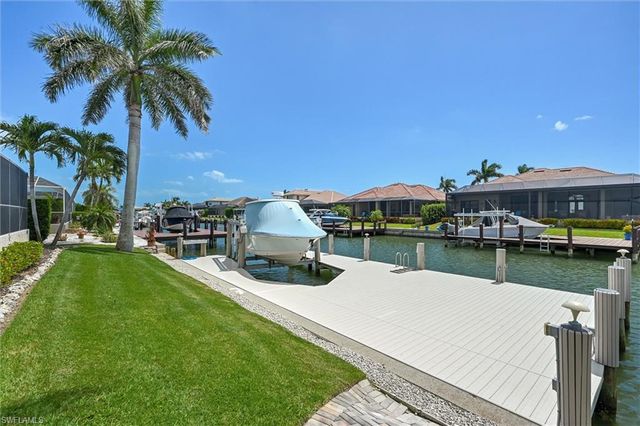 458 Waterleaf CT, Marco Island, FL 34145