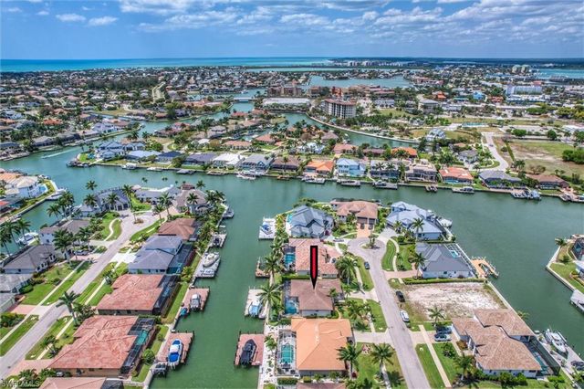 458 Waterleaf CT, Marco Island, FL 34145