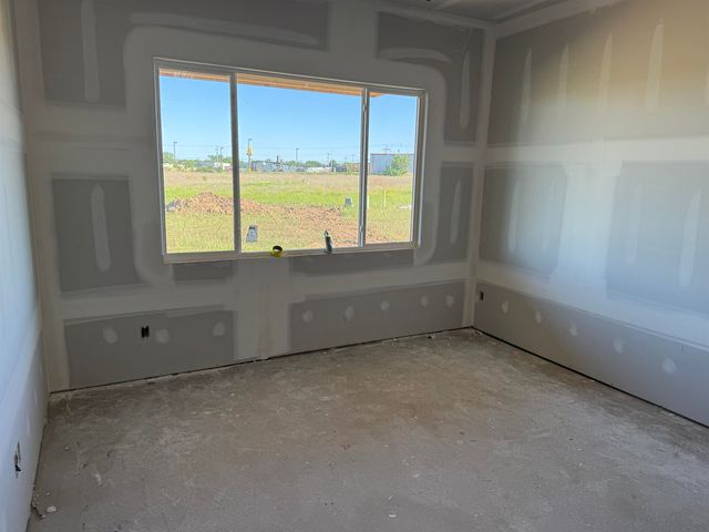 870 N Main, Goddard, KS 67052