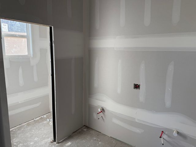 870 N Main, Goddard, KS 67052