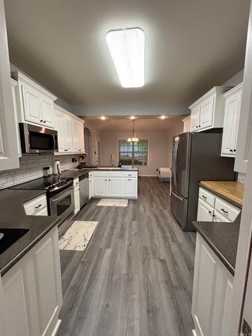 313 Grant Drive, Bryant, AR 72022