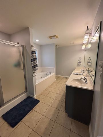 313 Grant Drive, Bryant, AR 72022