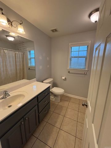 313 Grant Drive, Bryant, AR 72022