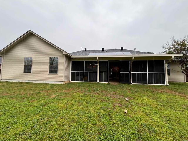 313 Grant Drive, Bryant, AR 72022