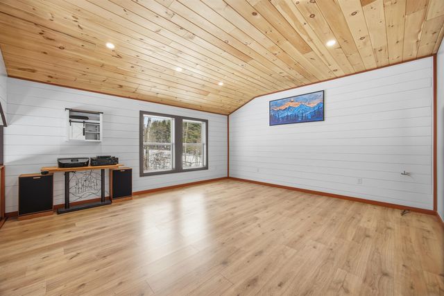 535 North Road, Sunapee, NH 03782