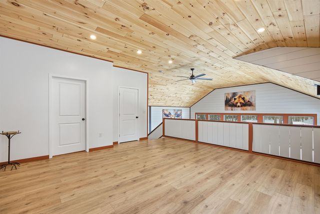 535 North Road, Sunapee, NH 03782