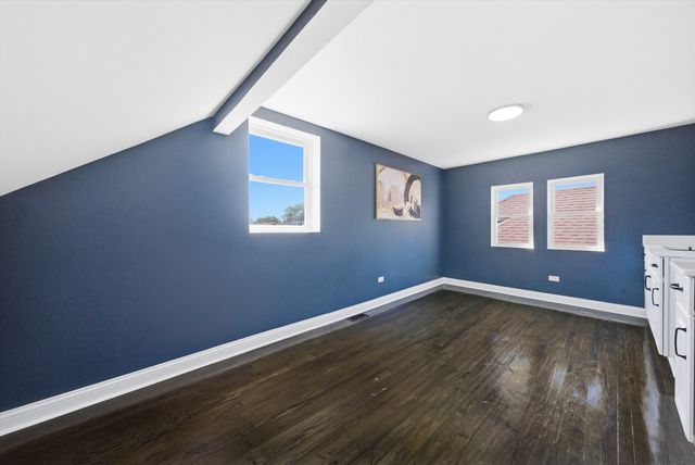 6341 S Francisco Avenue, Chicago, IL 60629