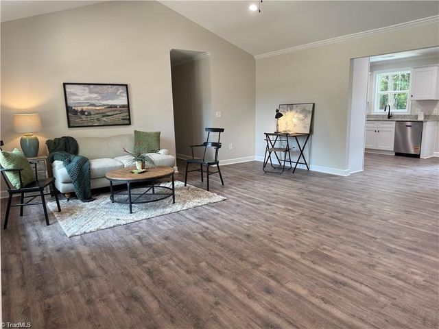 226 Holland Lane, Thomasville, NC 27360