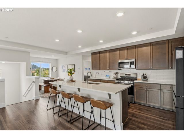 18439 Sw BUCKHORN Dr, Beaverton, OR 97007