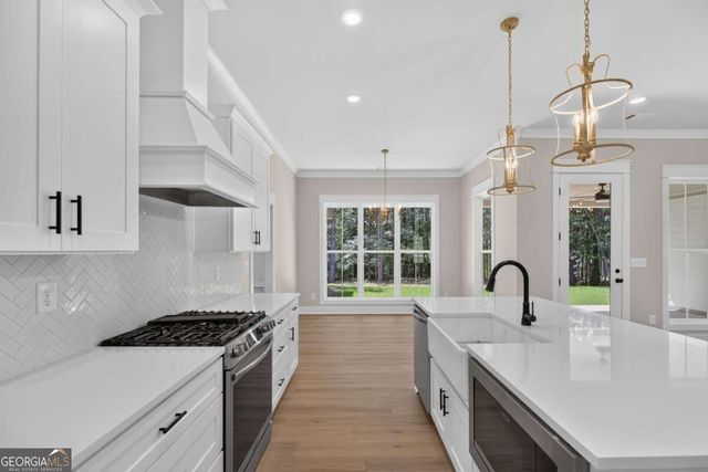 447 School Road, Dallas, GA 30132