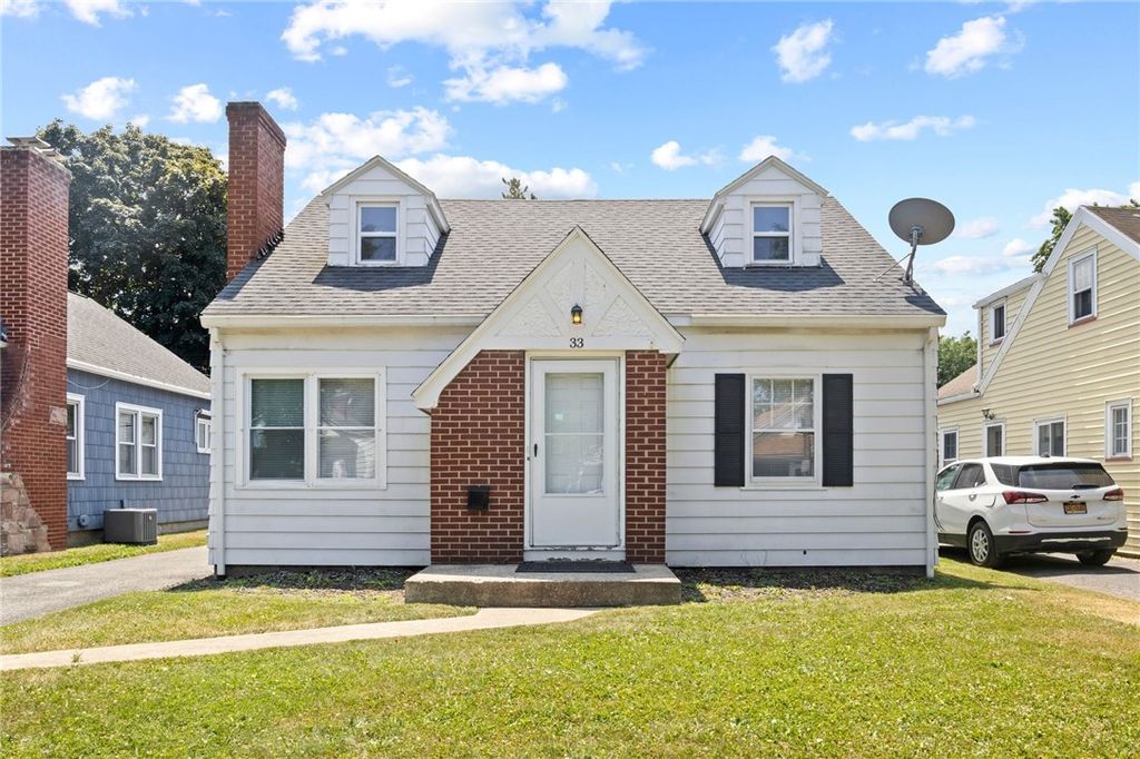 33 Glenthorne Road, Rochester, NY 14615